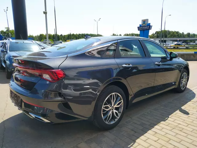 Kia K5 2021