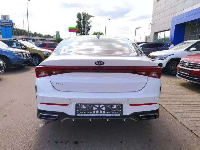 Kia K5 2021
