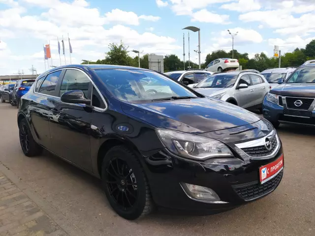Opel Astra 2010