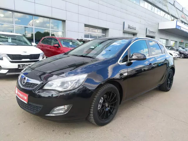 Opel Astra 2010