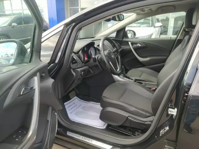 Opel Astra 2010