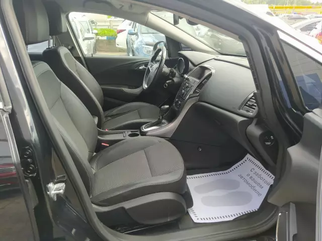 Opel Astra 2010