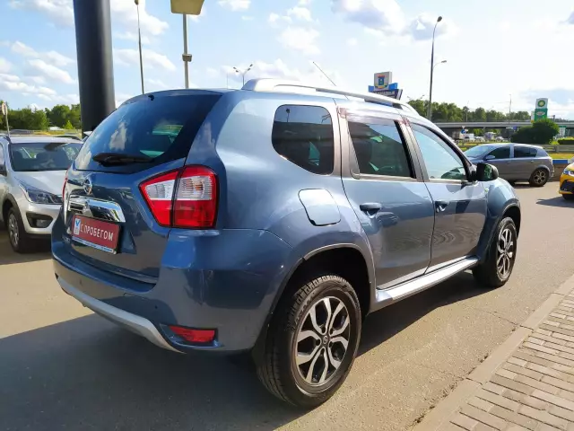 Nissan Terrano 2014