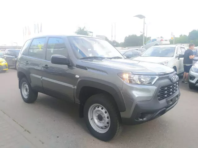 LADA Niva 2021