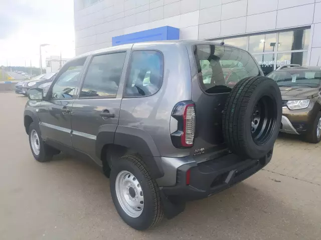 LADA Niva 2021