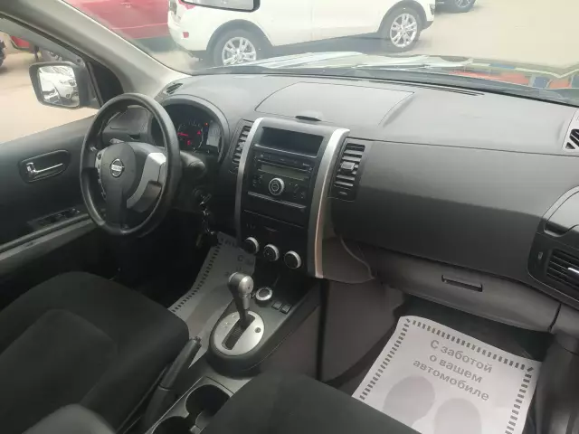 Nissan X-Trail 2012