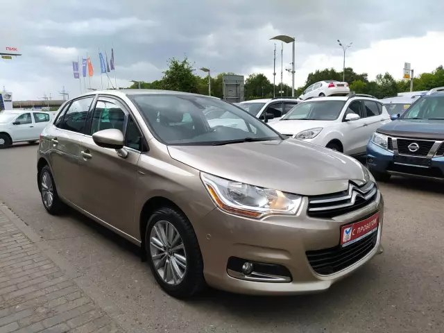 Citroen C4 2011