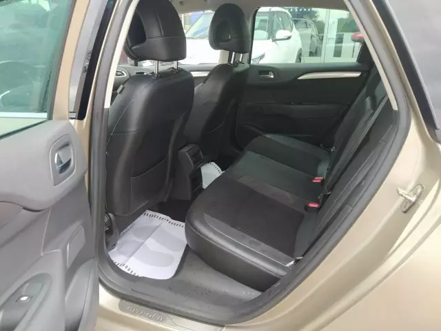 Citroen C4 2011