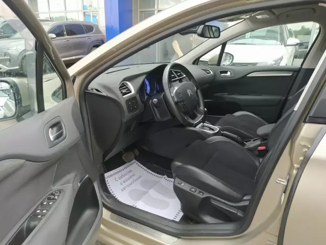 Citroen C4 2011