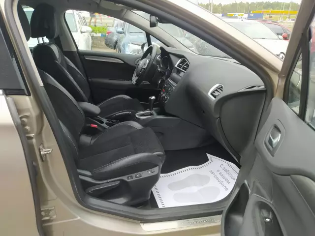 Citroen C4 2011