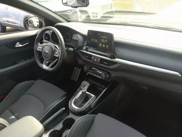 Kia Cerato 2021