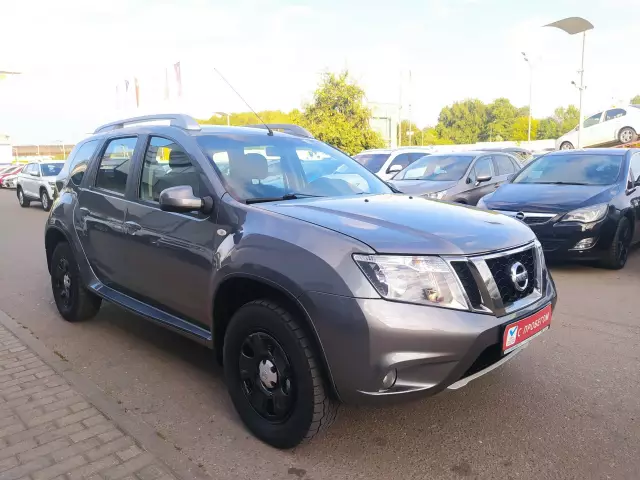 Nissan Terrano 2014
