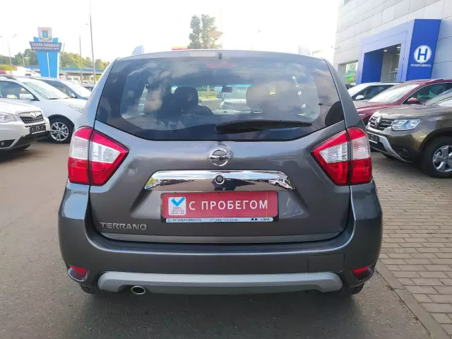 Nissan Terrano 2014