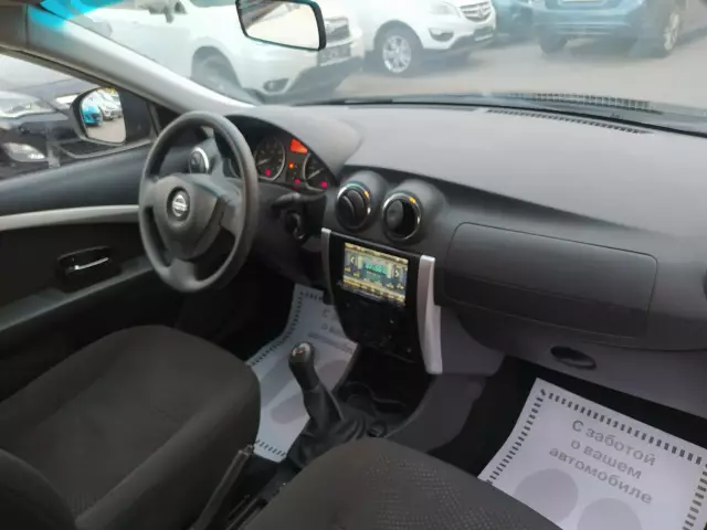 Nissan Almera 2016