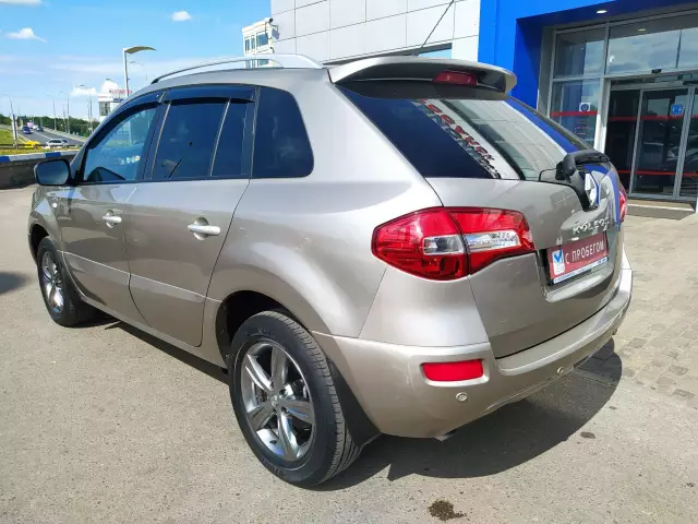 Renault Koleos 2011