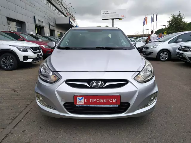 Hyundai Solaris 2014