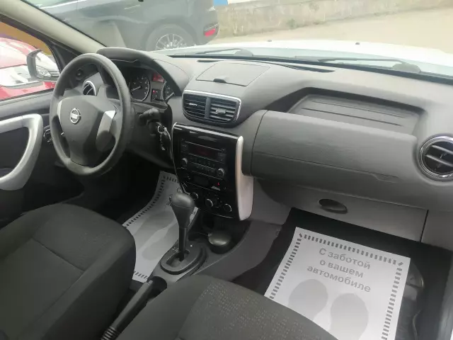 Nissan Terrano 2015