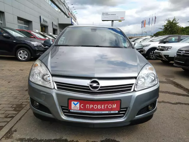 Opel Astra 2014