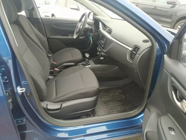 Kia Rio 2021