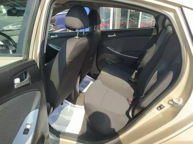 Hyundai Solaris 2011