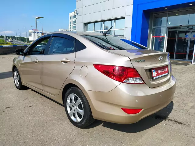 Hyundai Solaris 2011