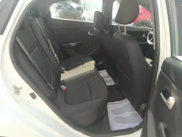 Kia Rio 2015