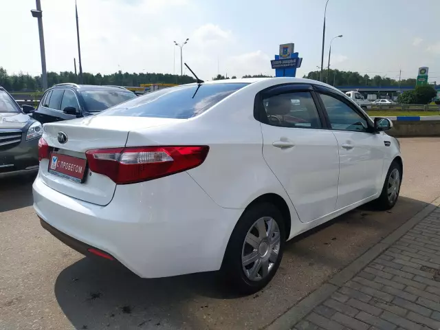 Kia Rio 2015