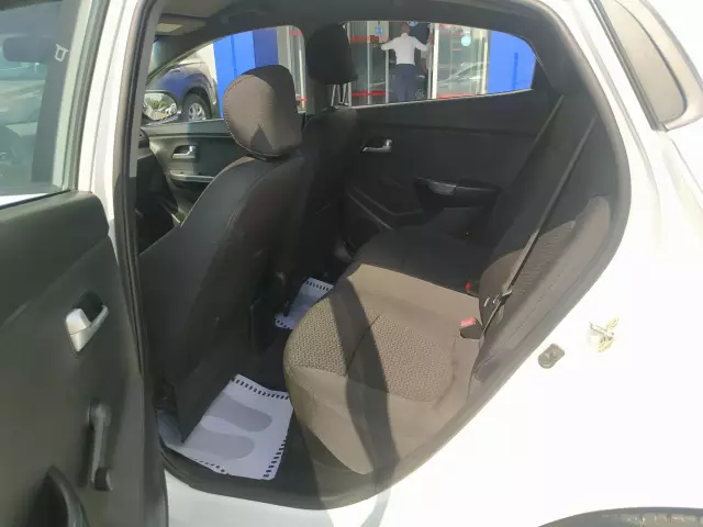 Kia Rio 2015
