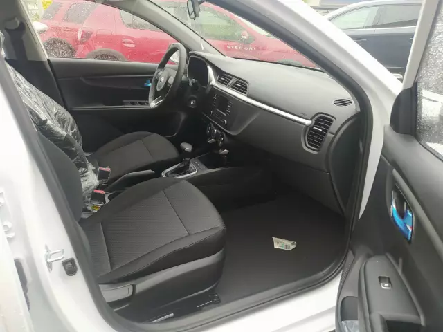 Kia Rio 2021