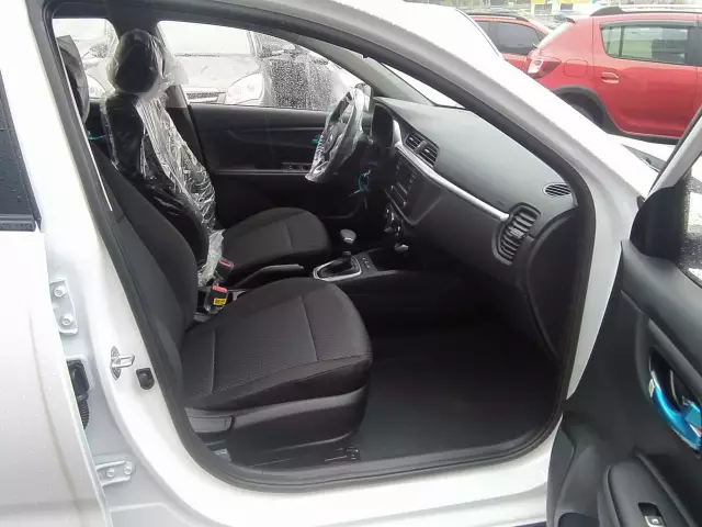 Kia Rio 2021