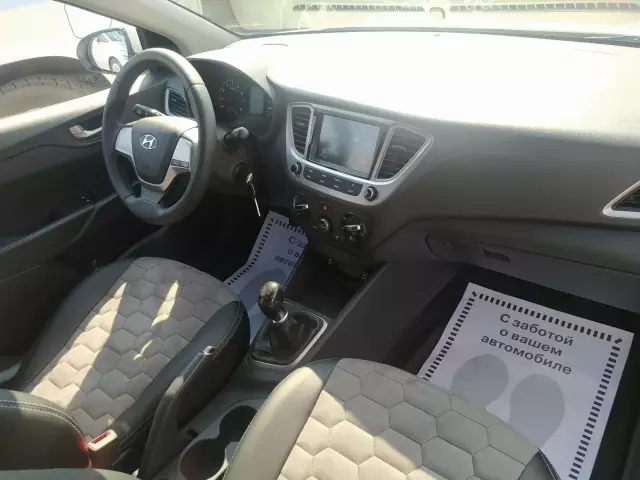 Hyundai Solaris 2018
