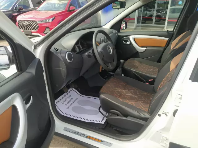 LADA Largus 2019