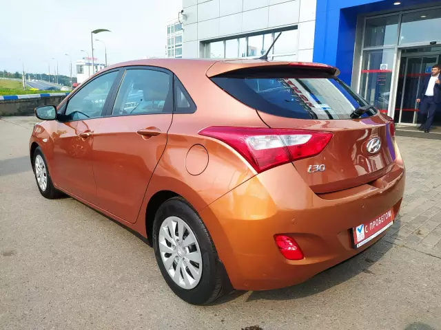 Hyundai i30 2015