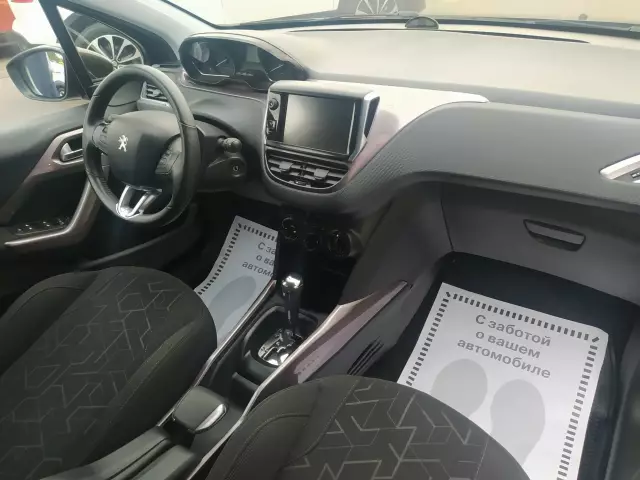 Peugeot 2008 2014