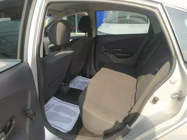 Nissan Almera 2015