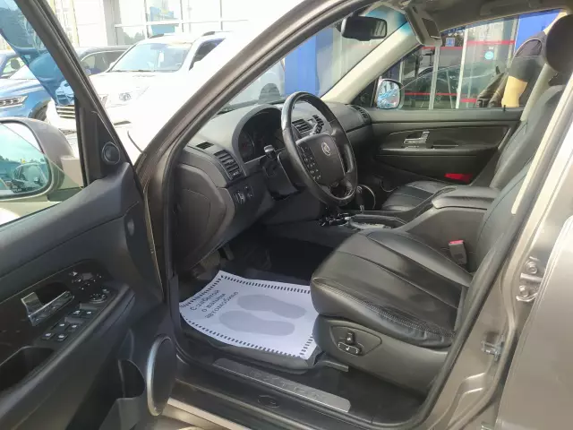 SsangYong Rexton 2012