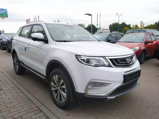 Geely Atlas 2021