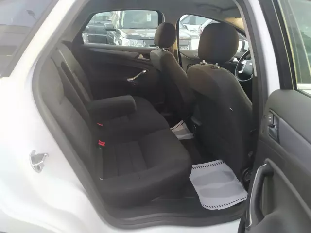 Ford Mondeo 2013