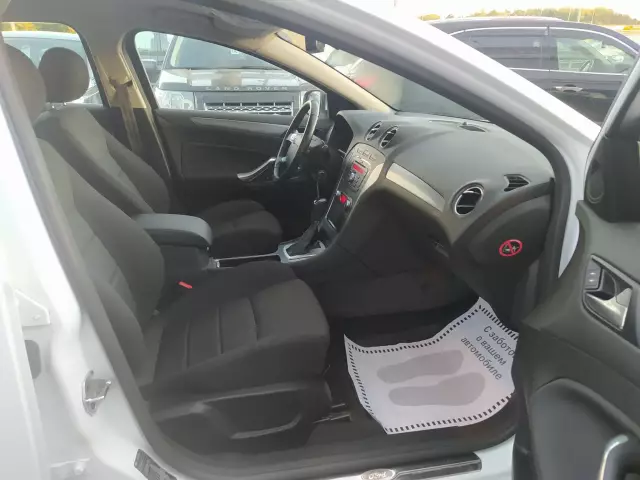 Ford Mondeo 2013