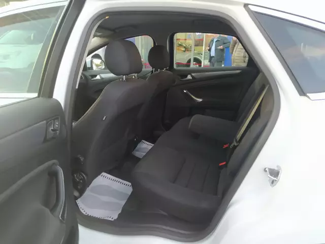 Ford Mondeo 2013