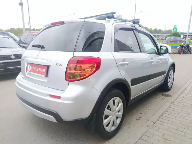 Suzuki SX4 2012