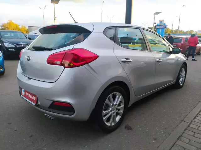 Kia Ceed 2012