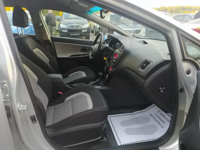 Kia Ceed 2012