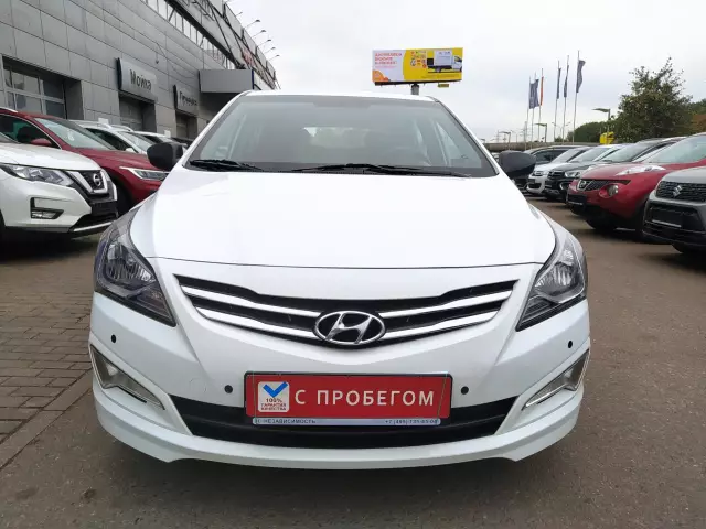 Hyundai Solaris 2015