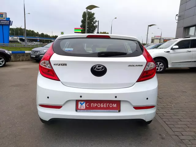 Hyundai Solaris 2015
