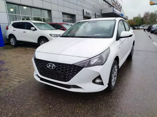 Hyundai Solaris 2021