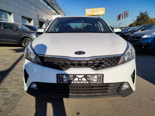 Kia Rio 2021