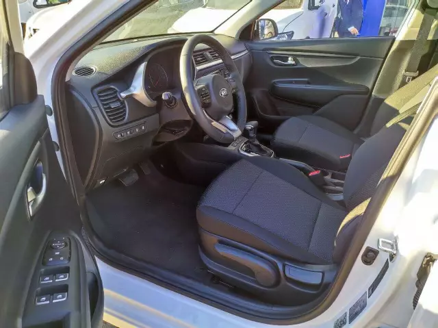 Kia Rio 2021