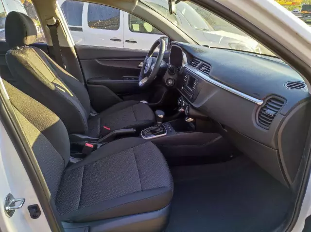 Kia Rio 2021