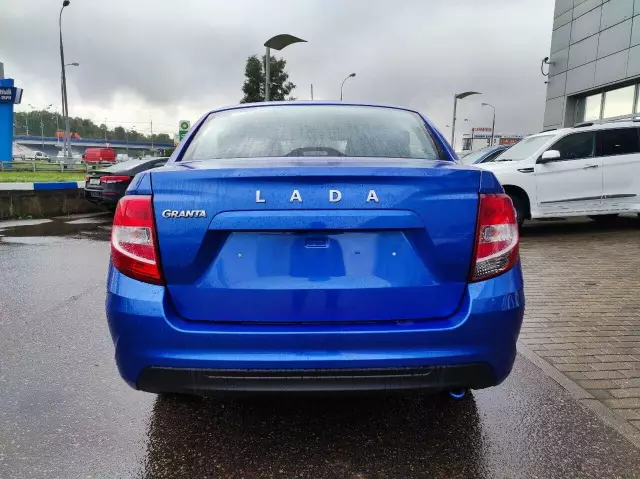 LADA Granta 2019